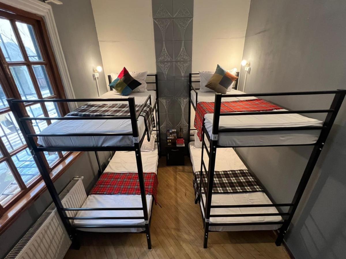 Backpackers Hostel Tbilisi Exteriör bild
